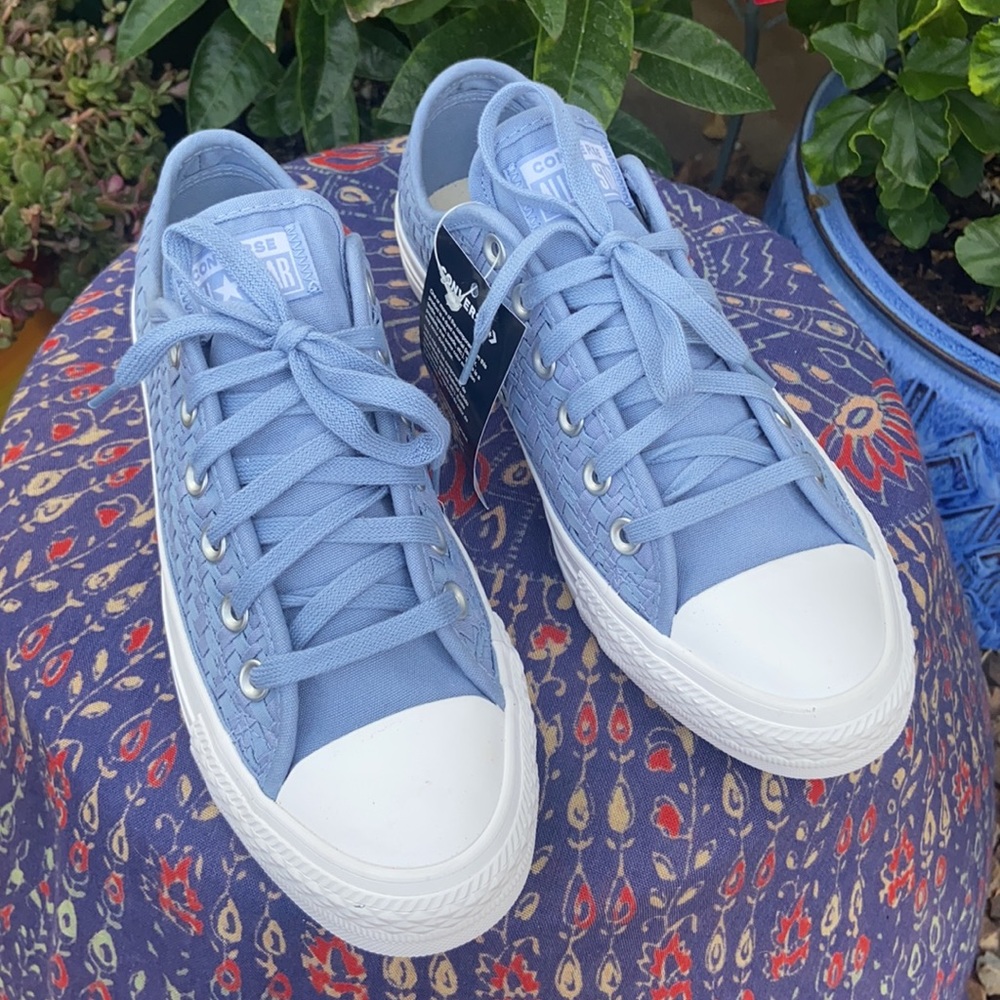 CONVERSE CHUCK TAYLOR ALL STAR OX LOW TOPS - Picture 15 of 16
